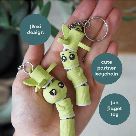 Bamboo Buddies – Magnetic Hand-Holding Toy Pair